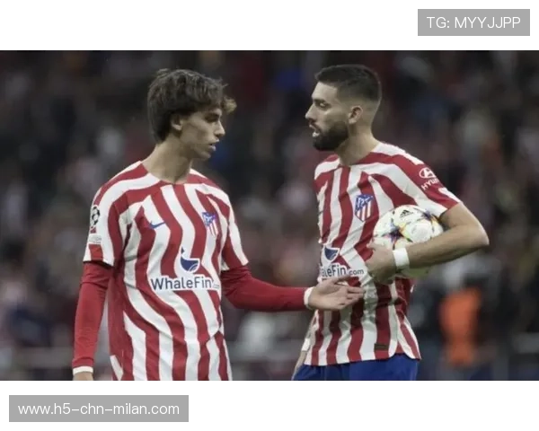 菲利克斯连续参与进攻配合